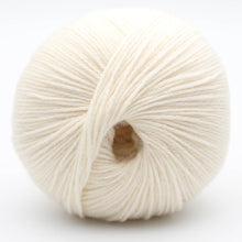 Load image into Gallery viewer, Merry Merino 220