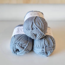 Load image into Gallery viewer, Woolly 8ply