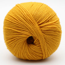 Load image into Gallery viewer, Merry Merino 220