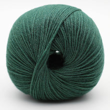 Load image into Gallery viewer, Merry Merino 220