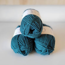 Load image into Gallery viewer, Woolly 8ply