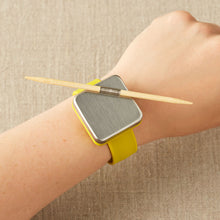 Load image into Gallery viewer, Cocoknits Bamboo Cable Needle