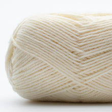 Load image into Gallery viewer, Edelweiss Alpaca