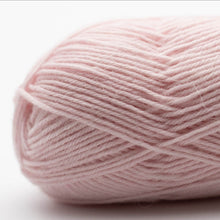 Load image into Gallery viewer, Edelweiss Alpaca