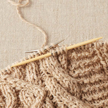 Load image into Gallery viewer, Cocoknits Bamboo Cable Needle

