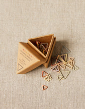 Load image into Gallery viewer, Cocoknits Triangle Stitch Markers
